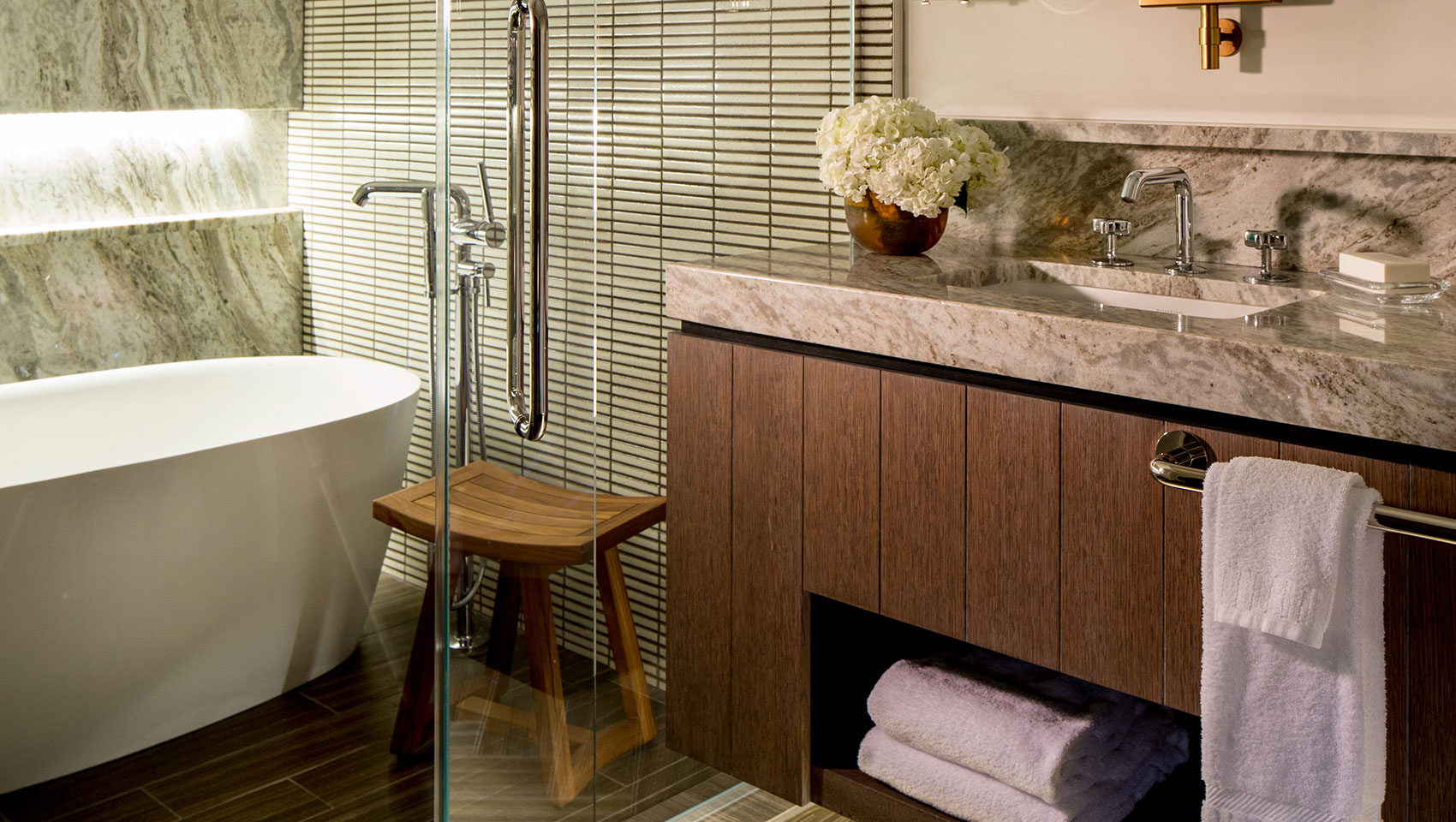 Mount Hood Suite Bedroom