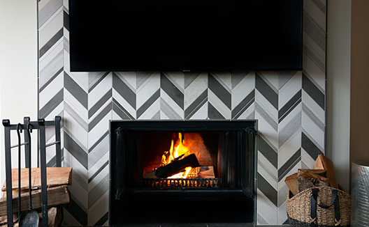 Mt. Hood Suite Fireplace